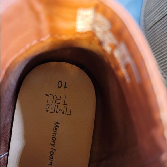 TIME & TRU WOMEN'S ZIPPER CLOSURE BOOTIE - Picture 8 of 16